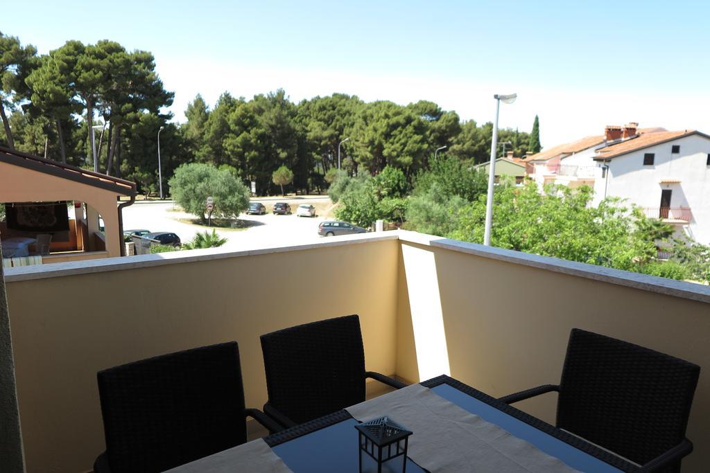 Apartment Lara Rovinj Zewnętrze zdjęcie